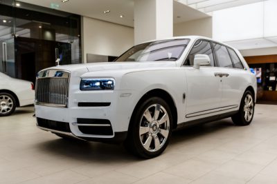 Bất Chấp Dịch Bệnh, Rất Nhiều đại Gia Mạnh Tay Mua Rolls Royce Cullinan Và Ghost đầu Năm 2021 613a38aff4104.jpeg