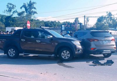 Hỏi Nhanh: Khi Xe ô Tô Phía Trước Phanh Gấp ở Tốc độ Cao, Bạn Nên Bẻ Lái Hay Cũng Phanh Gấp? 613a364d8cc0f.jpeg